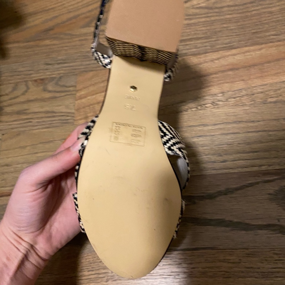 Raye sandals - Picture 3 of 3